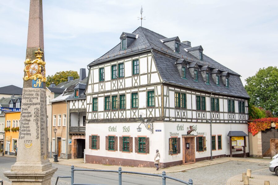 Zwönitzer Traditionshotel Roß droht Aus - Stadt kauft Immobilie - Das Hotel Roß in Zwönitz steht vor einer ungewissen Zukunft.