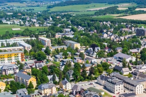 Zwönitzer wählen neues Stadtoberhaupt - In Zwönitz wurde in den vergangenen Jahren einiges auf den Weg gebracht. Wer soll die Projekt fortsetzen, der Amtsinhaber oder eine neue Bürgermeisterin? 