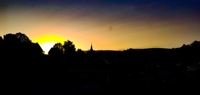 Sonnenaufgang in Neuhausen