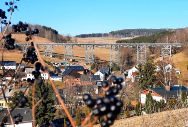 Das Viadukt in Markersbach ist eine der bekanntesten und beeindruckendsten Eisenbahnbr&uuml;cken im Erzgebirge. 